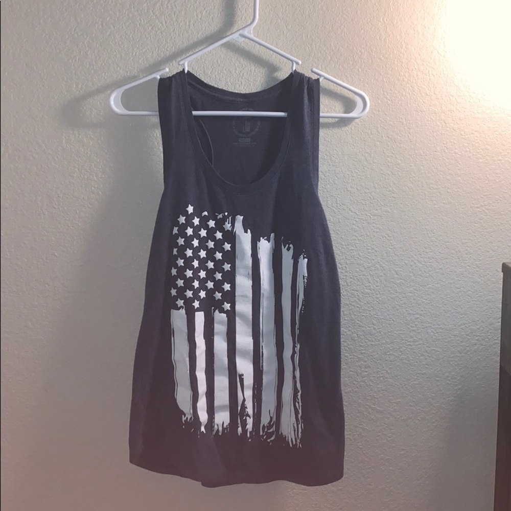 I don’t like the thick strap and how it looks on.